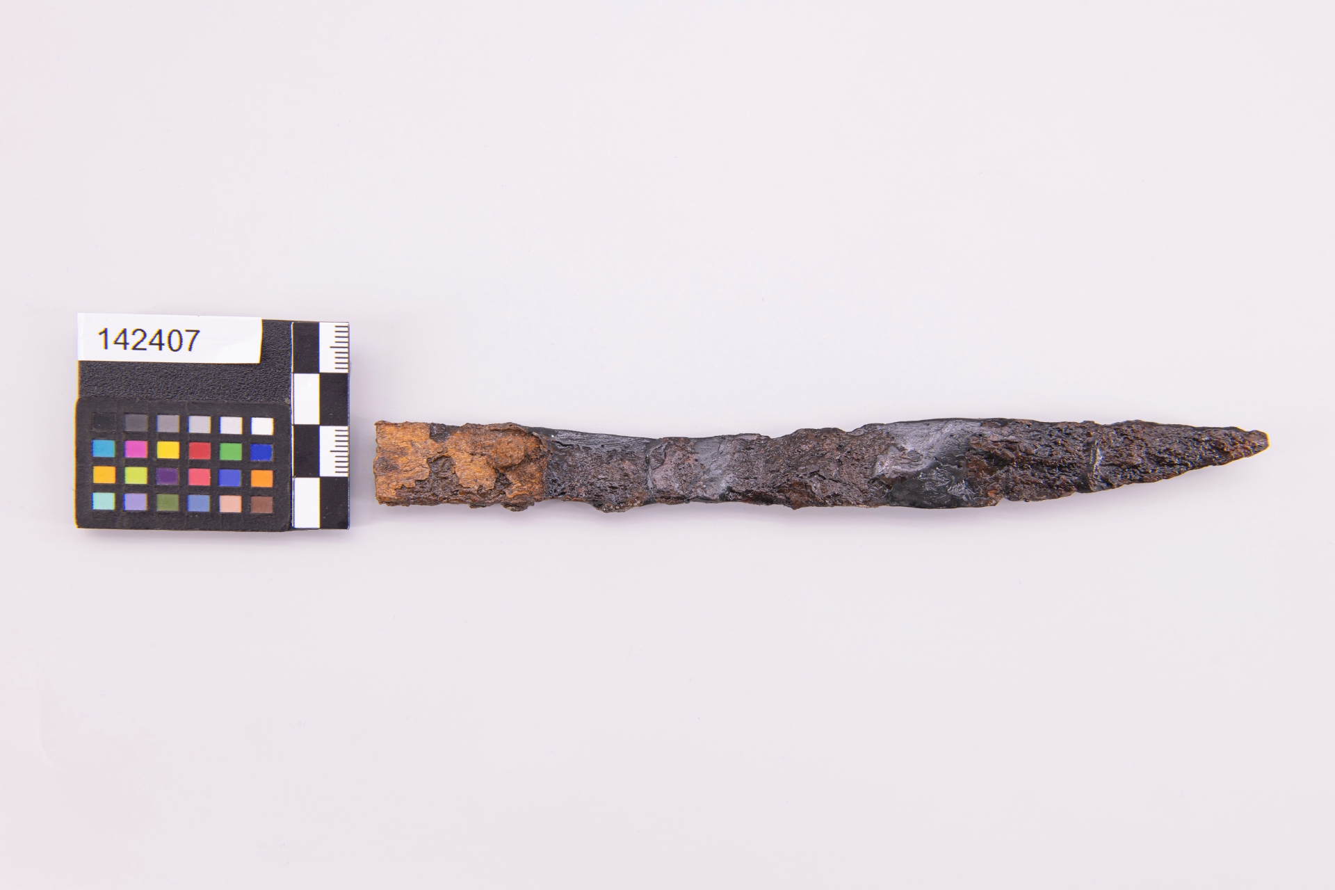 coltello/ lama (secc. VI - V a.C)