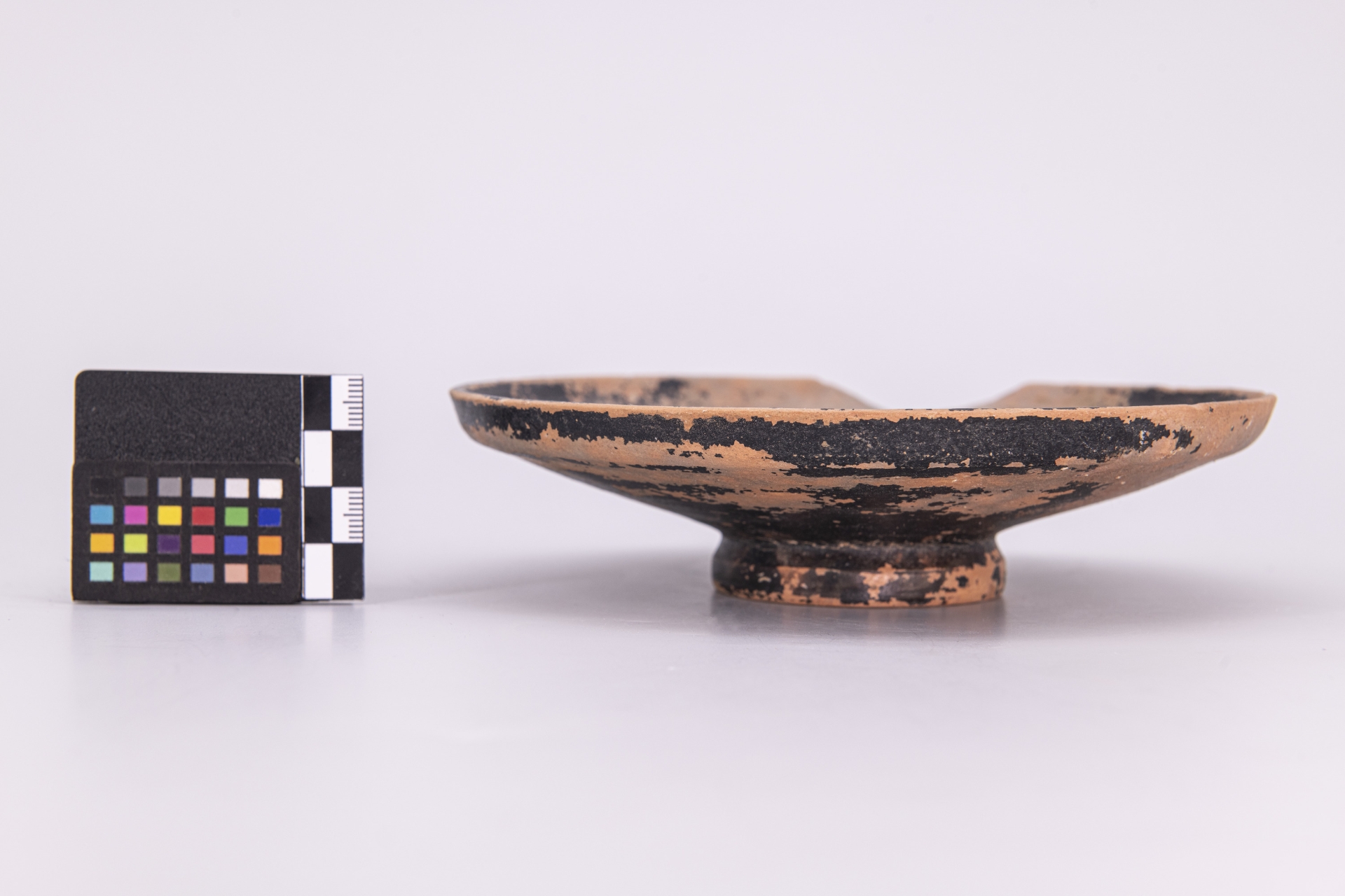 patera (sec. IV a.C)