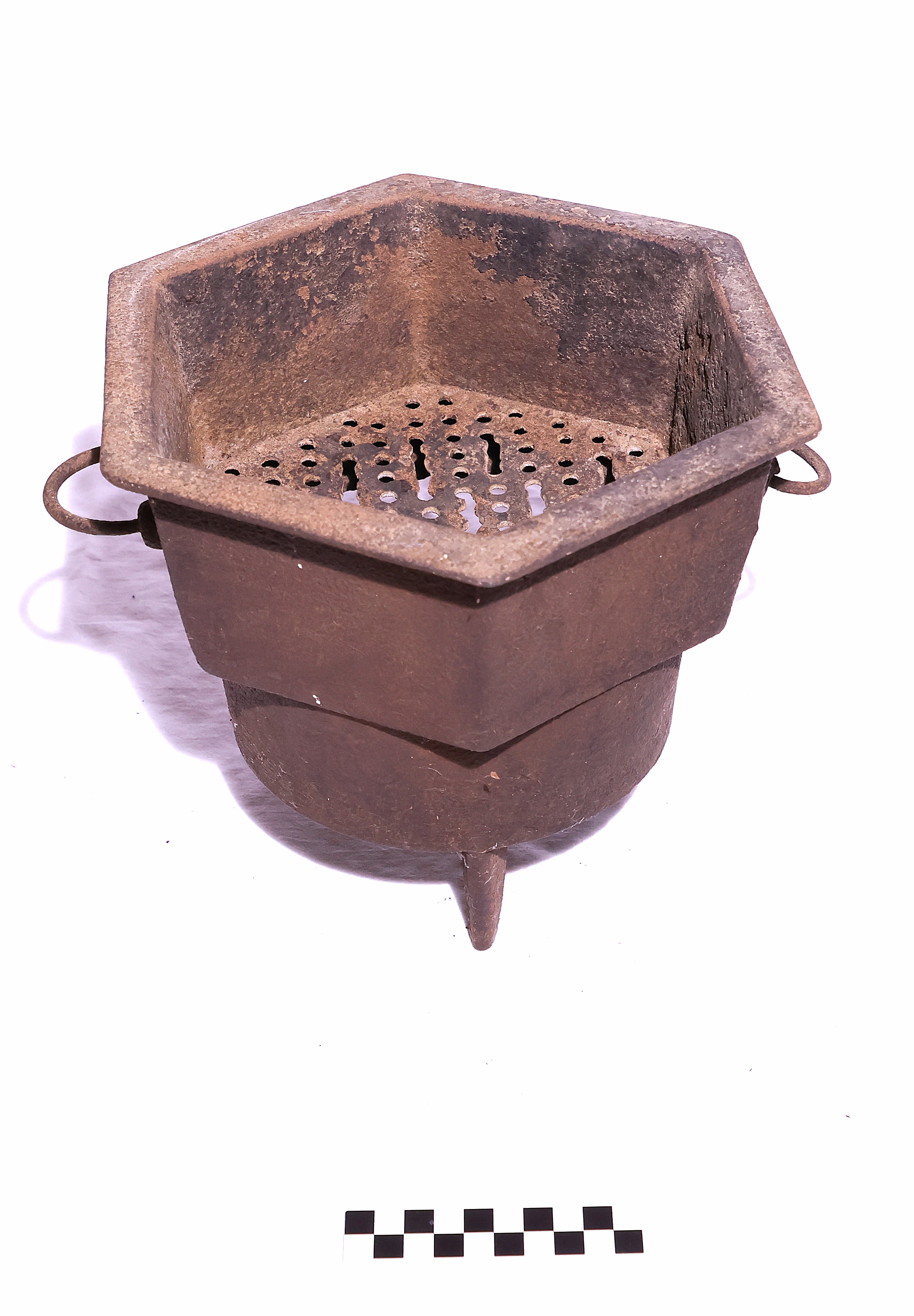 urredda (fornello, ARREDI E SUPPELLETTILI/ CONTENITORI, RECIPIENTI E OGGETTI DI USO DOMESTICO)