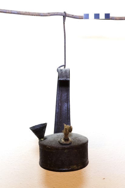 lantia (lume, ARREDI E SUPPELLETTILI/ CONTENITORI, RECIPIENTI E OGGETTI DI USO DOMESTICO)