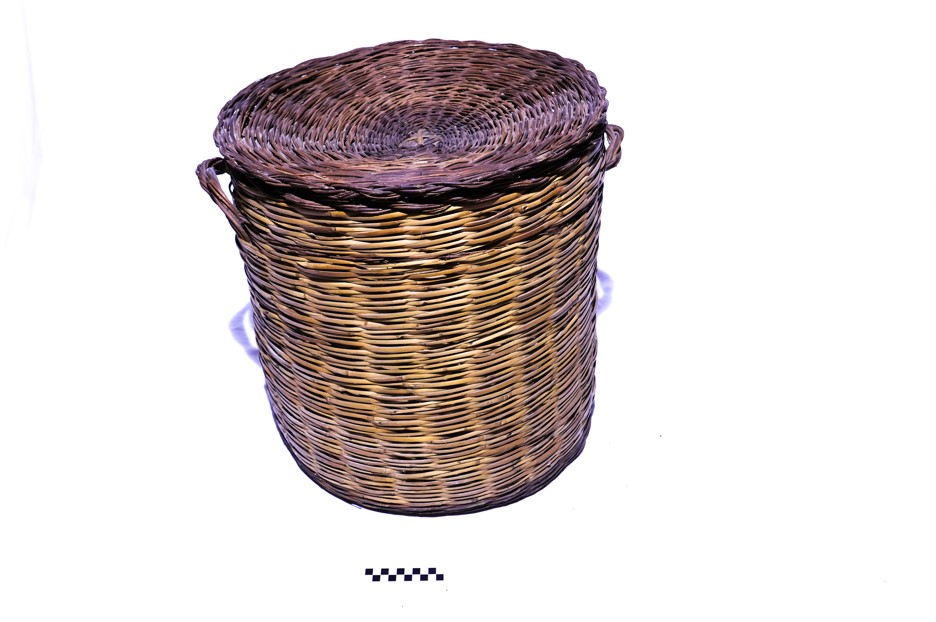 còffa (cesto, ARREDI E SUPPELLETTILI/ CONTENITORI, RECIPIENTI E OGGETTI DI USO DOMESTICO)