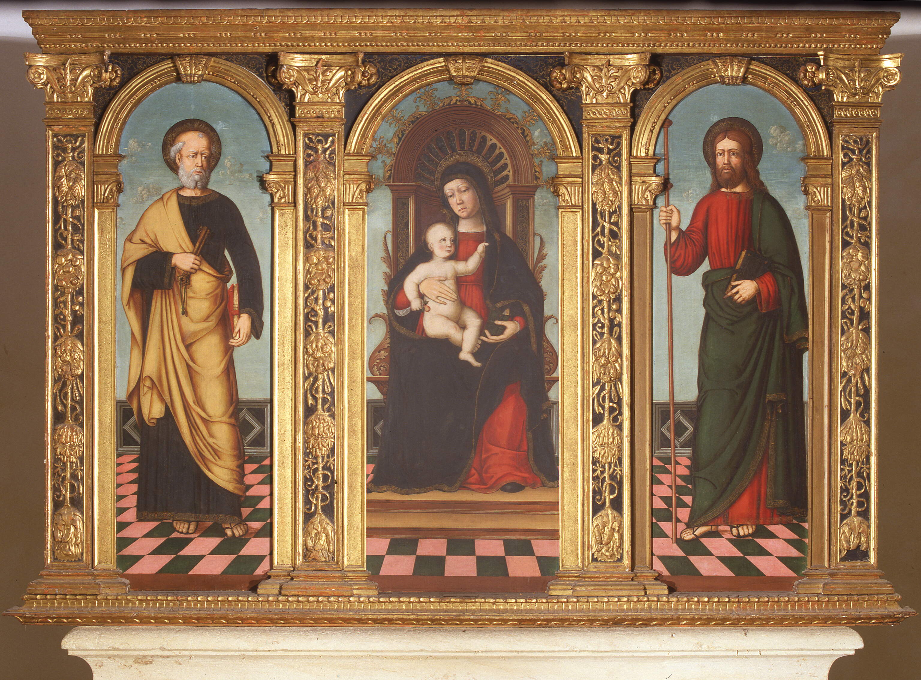Trittico della pera, Madonna con il bambino in trono e i santi Pietro e Giacomo (trittico dipinto, opera isolata) di Badile Antonio II (bottega) (secc. XV-XV)