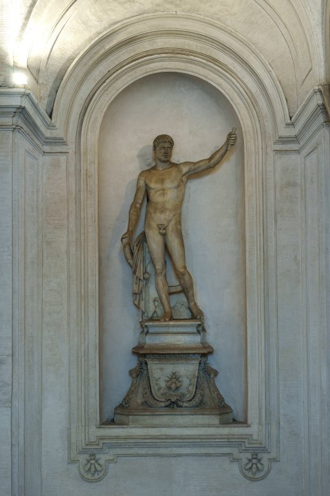 statua/ maschile (SECOLI/ II)