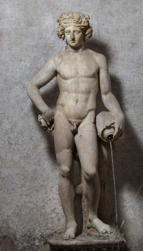 statua/ femminile (SECOLI/ III)