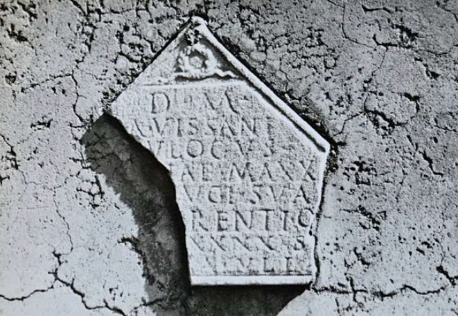 lastra, funeraria (SECOLI/ ARCHI DI SECOLI/ I-II)