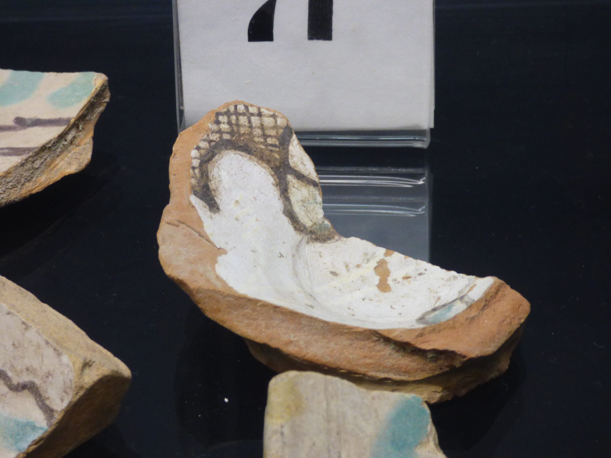 ciotola - bottega umbra (sec. XIV)