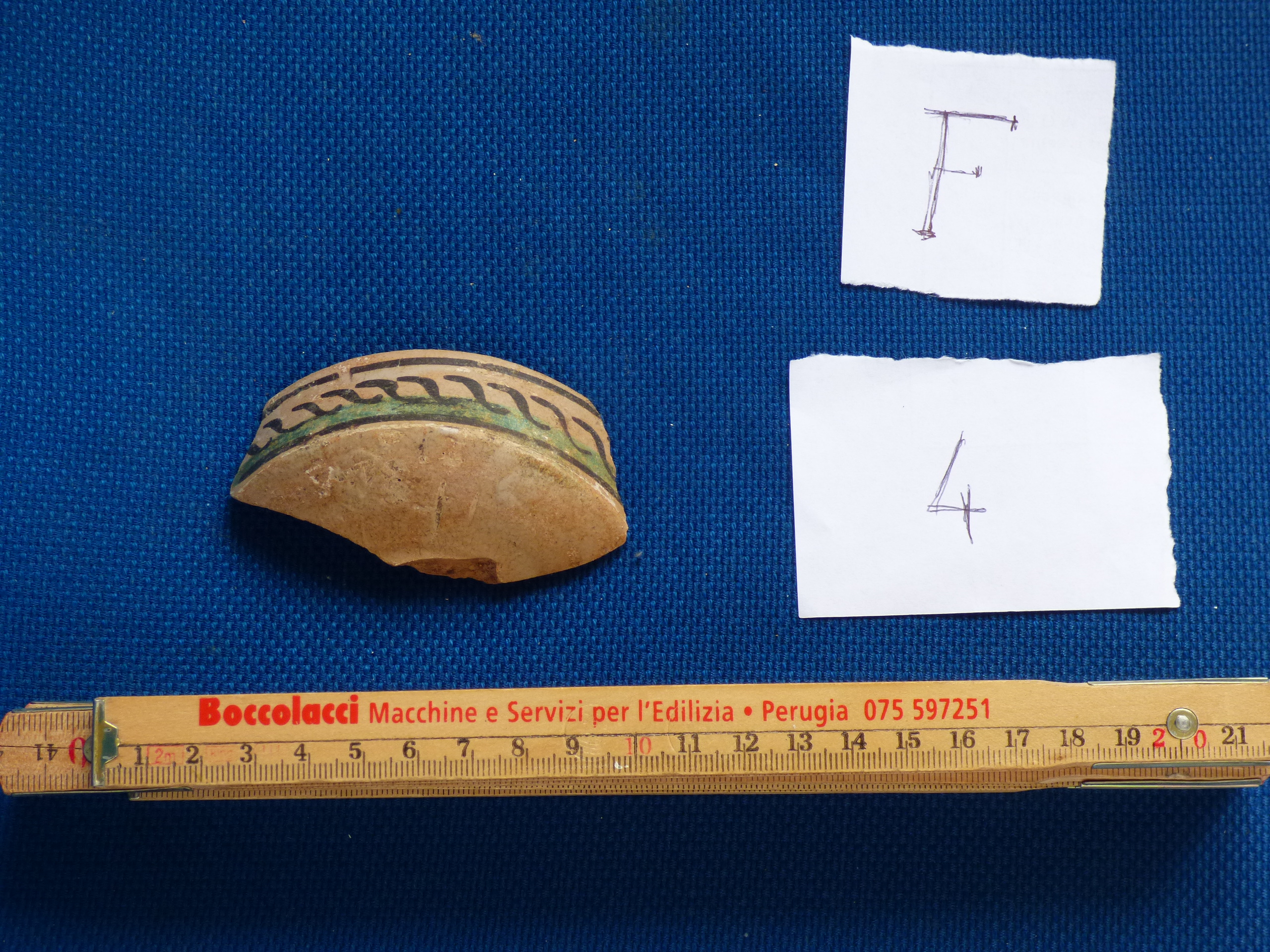 ciotola - bottega umbra (sec. XIV)