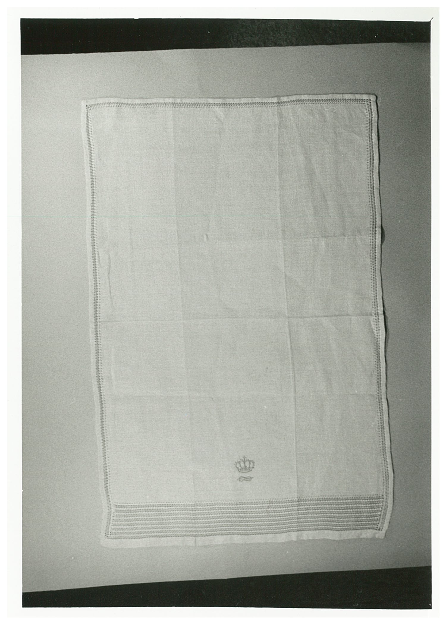 tovaglietta, opera isolata - ambito veneziano (?) (primo quarto XX)