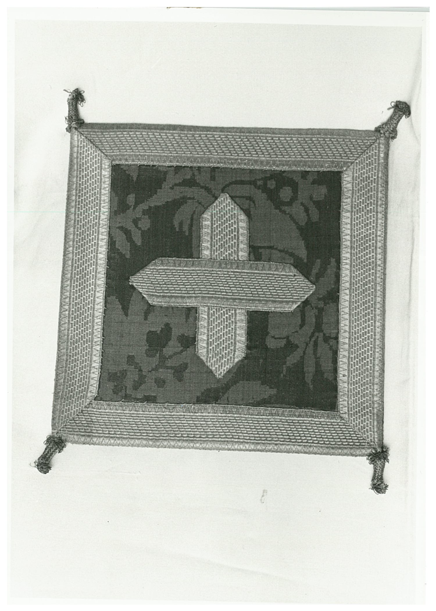 borsa del corporale, elemento d'insieme - manifattura italiana (fine/ inizio XIX-XX)