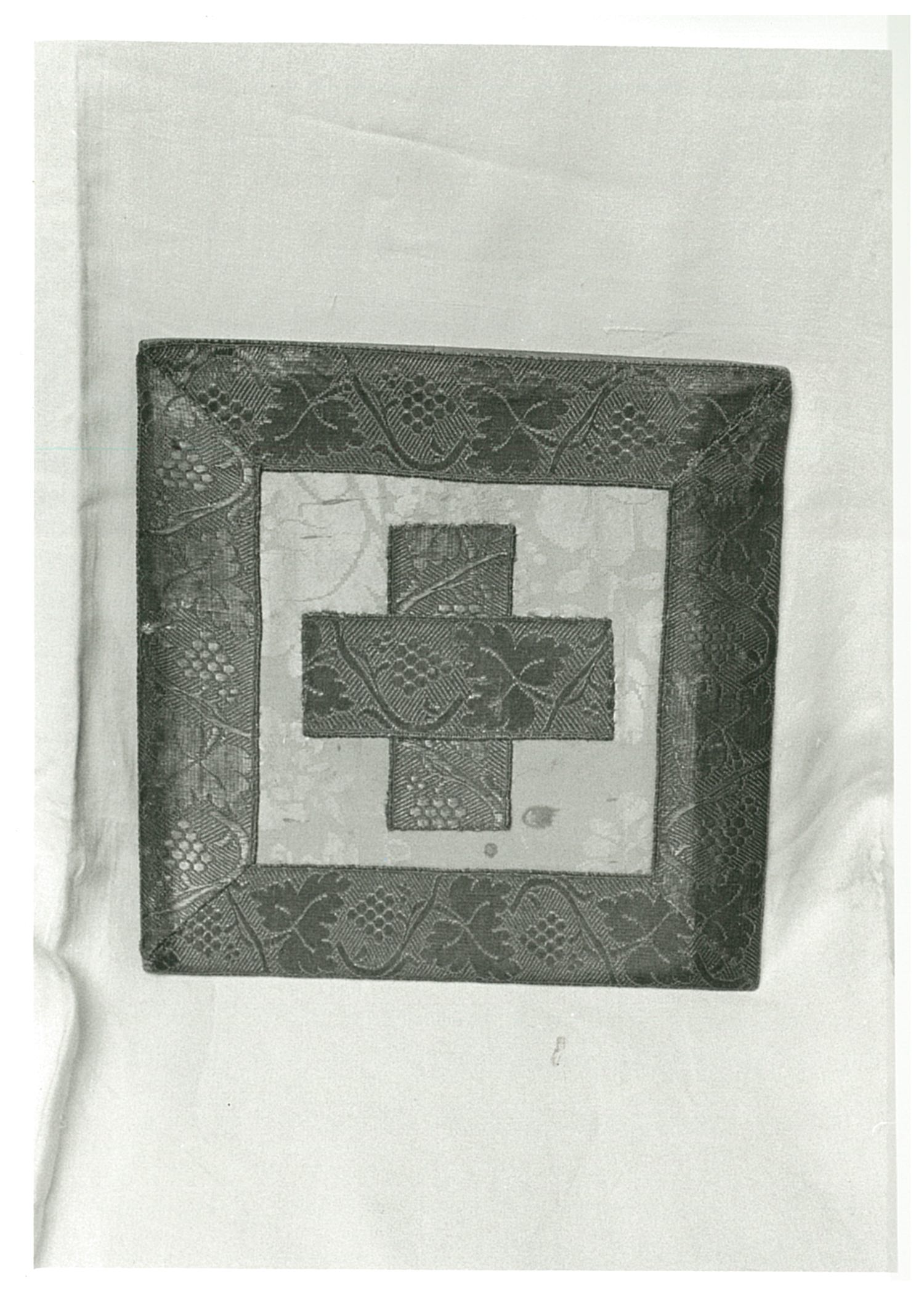 borsa del corporale, elemento d'insieme - manifattura italiana (fine/ inizio XIX-XX)