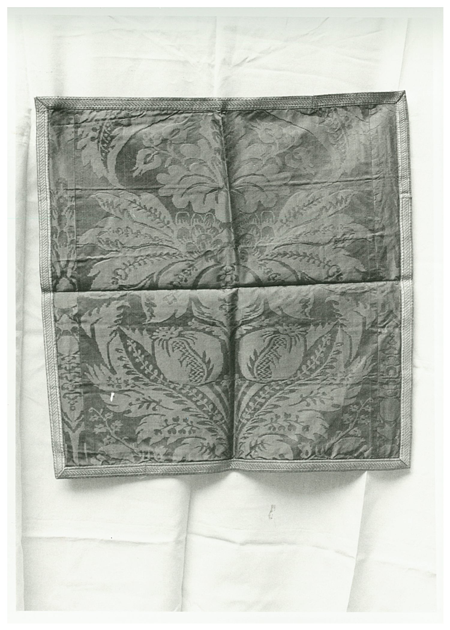 velo di calice, elemento d'insieme - manifattura italiana (fine/ inizio XIX-XX)