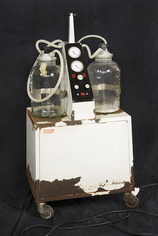 aspiratore medicale, con carrello di  (attribuito) (metà/ metà sec. XX)