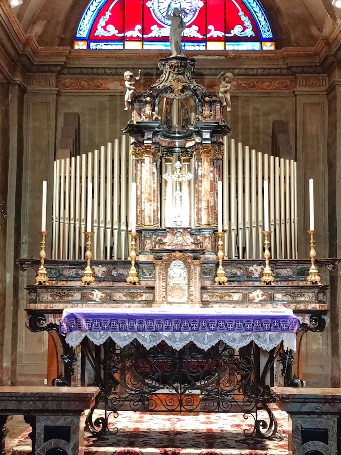 organo di Famiglia organaria Vincenzo Mascioni (secondo quarto sec. XX)