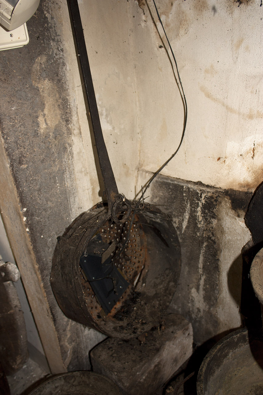 bruciatore, ARREDI E SUPPELLETTILI/ CONTENITORI, RECIPIENTI E OGGETTI DI USO DOMESTICO - civiltà del castagno