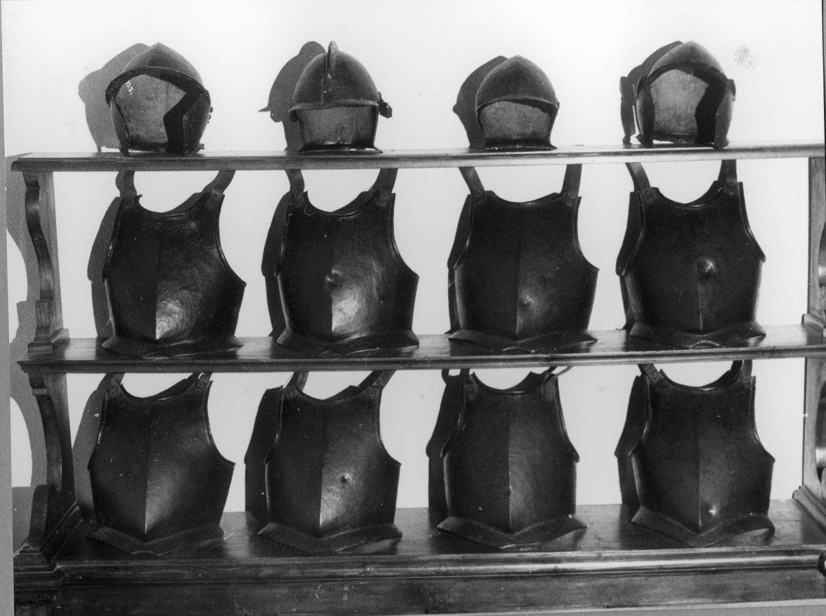 petto - d'assedio - produzione Italia settentrionale (sec. XVI)