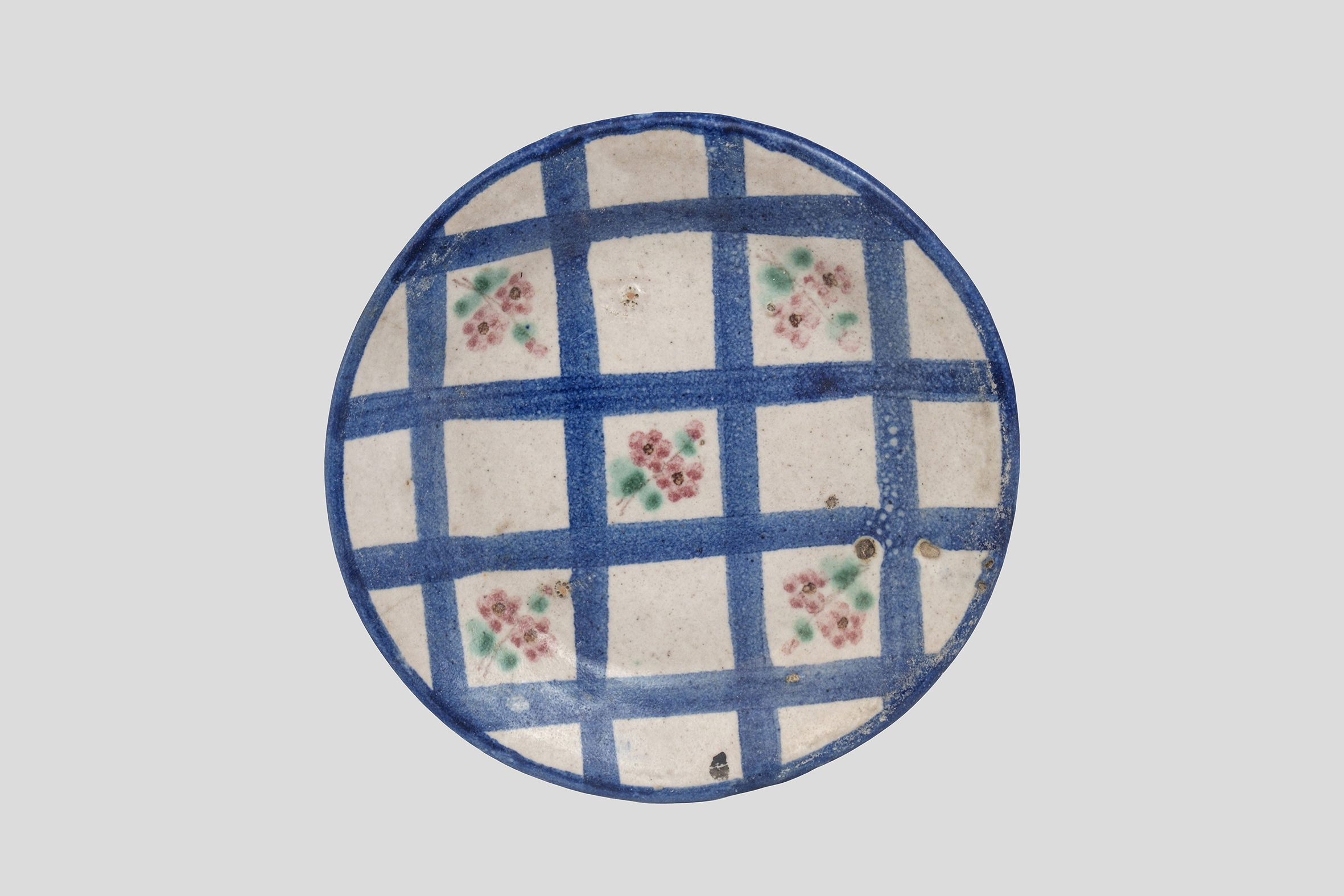 tovaglia con fiori (piattino da tè) di MACS Manifattura Artistica Ceramica Salerno (anni quaranta XX)