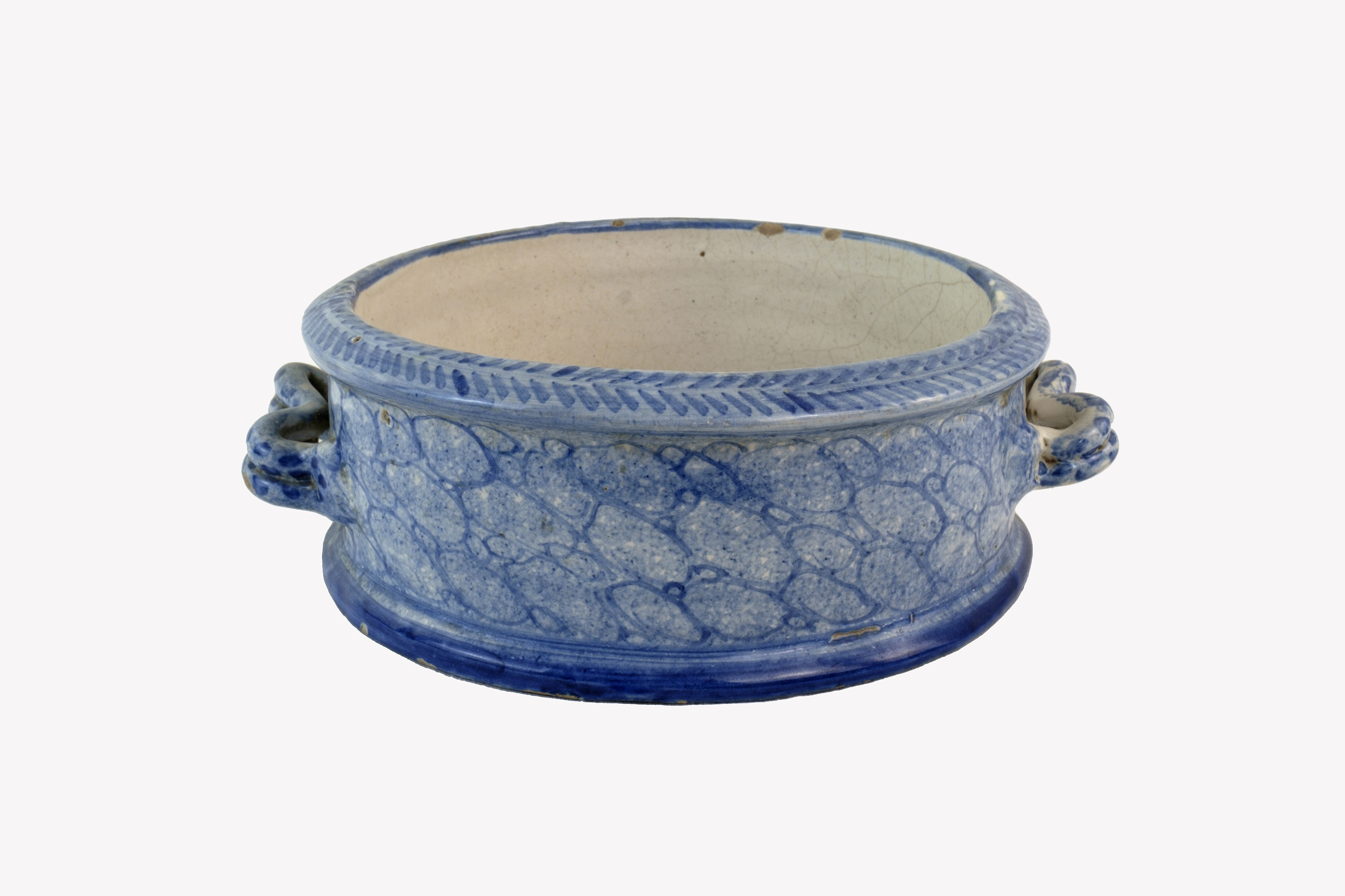 Ovali marmorizzati. Priva di decorazione significativa (portavivande) - ambito vietrese (fine XIX)