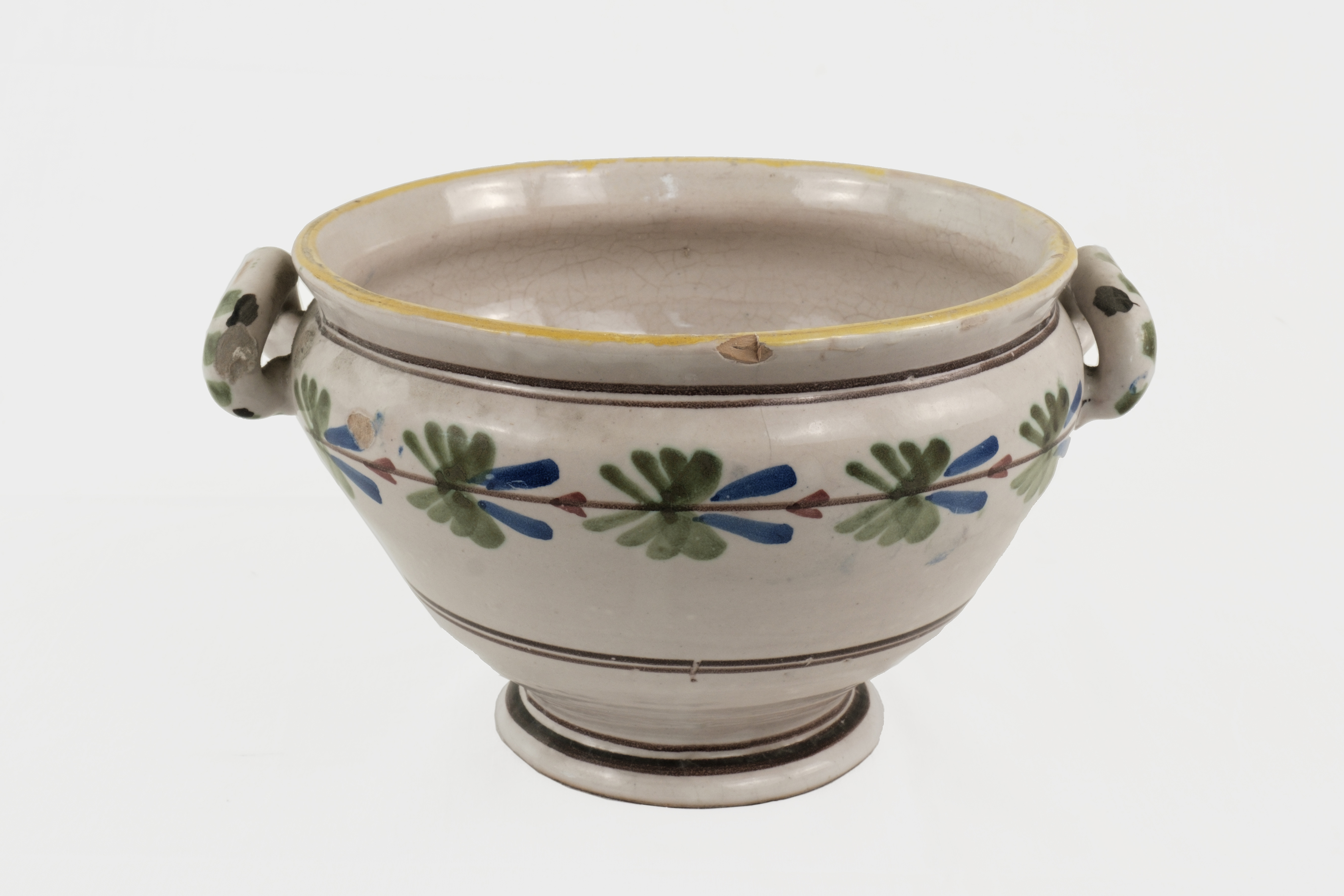 tralcio vegetale (zuppiera) - ambito vietrese (fine XIX)