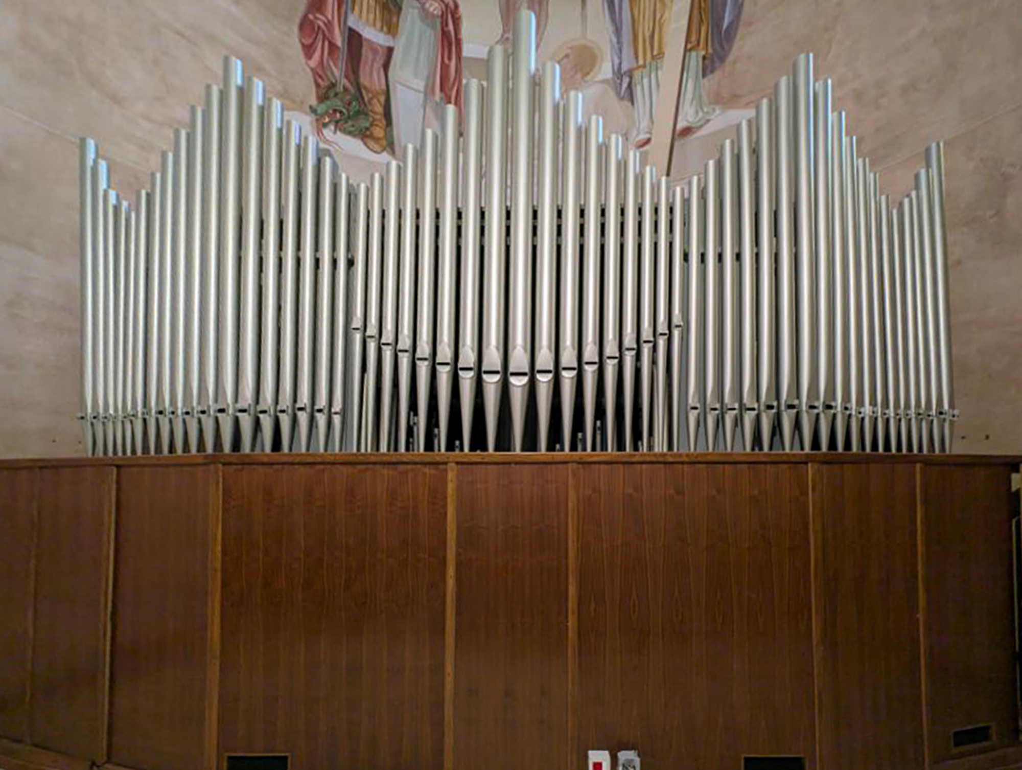 organo di Vincenzo Mascioni (secondo quarto (intero bene) sec. XX)