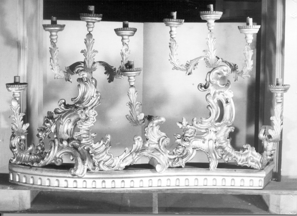 gradino di candelabro, serie di Ladatte Francesco - ambito piemontese (terzo quarto sec. XVIII)