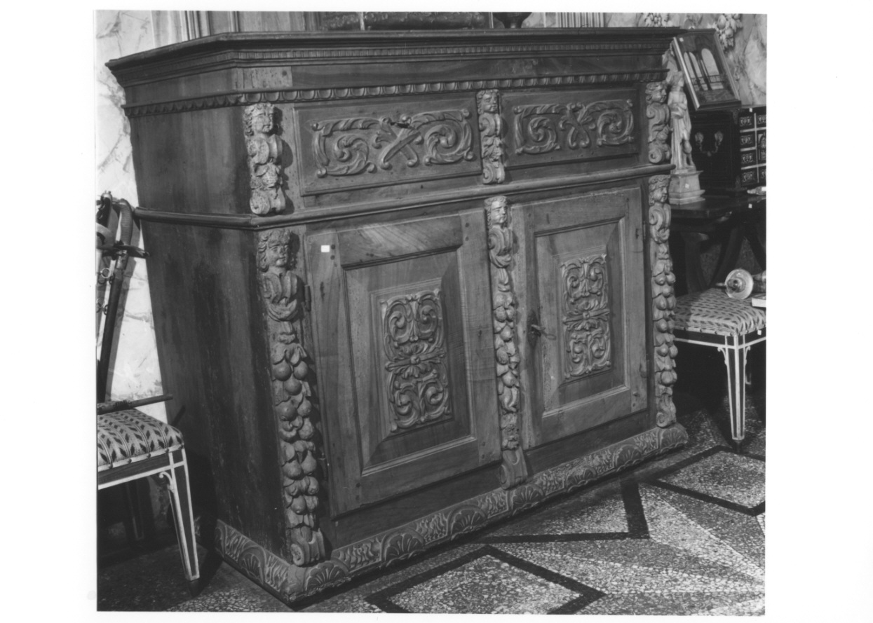 credenza, opera isolata - ambito lombardo (?) (prima metà sec. XVII)