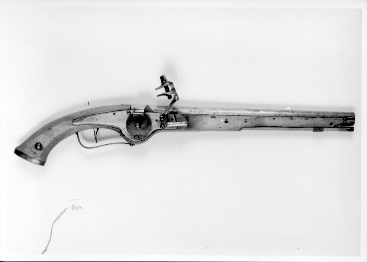 pistola, opera isolata - manifattura italiana (fine/inizio secc. XVII/ XVIII)