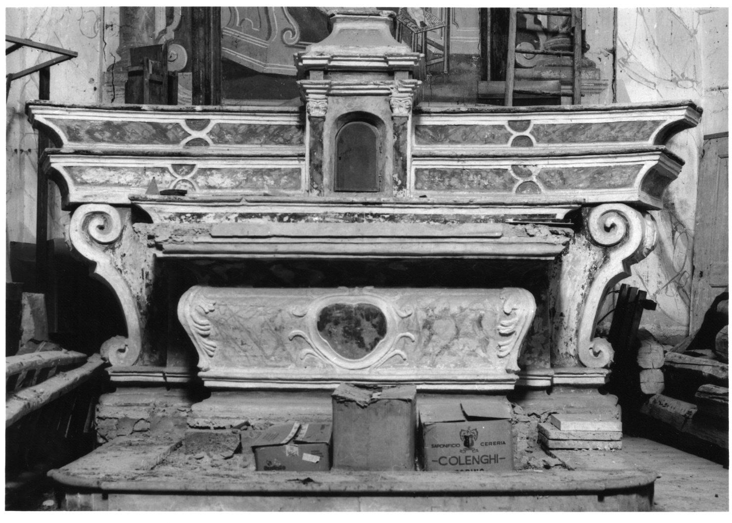 motivi decorativi vegetali (altare maggiore, opera isolata) - bottega astigiana (seconda metà sec. XVIII)