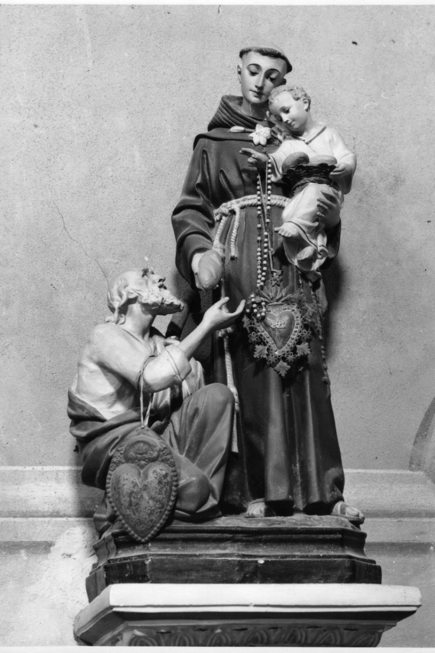Sant'Antonio da Padova con il bambino (statua, opera isolata) - bottega piemontese (ultimo quarto sec. XIX)