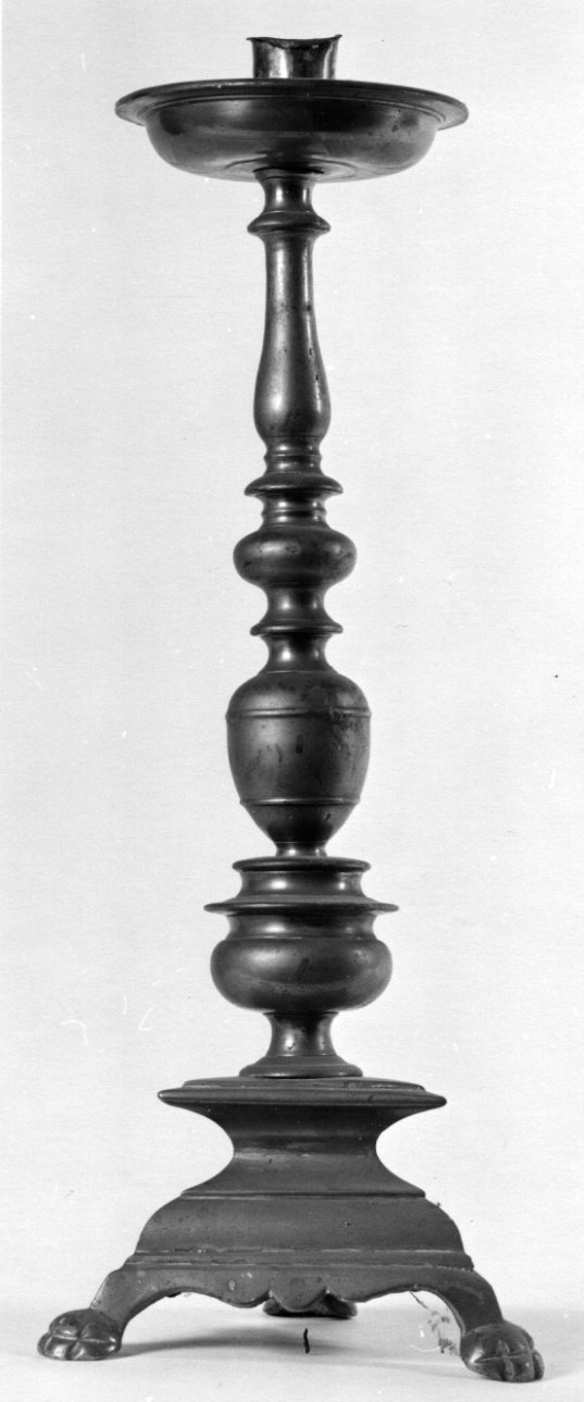 candeliere, serie - bottega lombardo-piemontese (seconda metà sec. XVII)