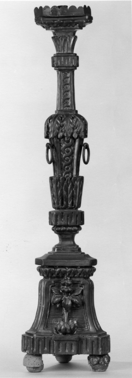 candeliere d'altare, serie - bottega piemontese (secondo quarto sec. XIX)