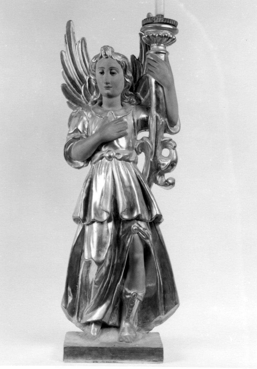 angeli portacandelabri (candelabro - a statua, opera isolata) - bottega della Valle di Susa (fine/inizio secc. XVII/ XVIII)