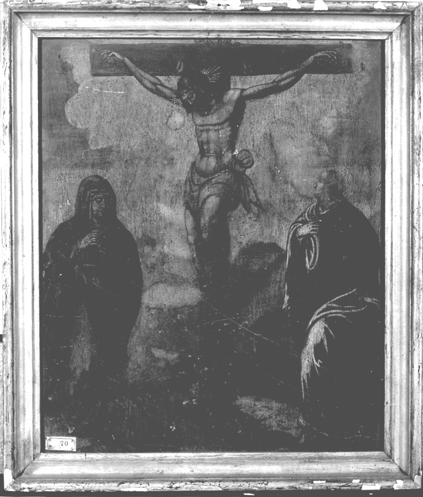 crocifissione di Cristo con la Madonna e San Giovanni Evangelista (dipinto, opera isolata) - ambito piemontese (fine/inizio secc. XVI/ XVII)