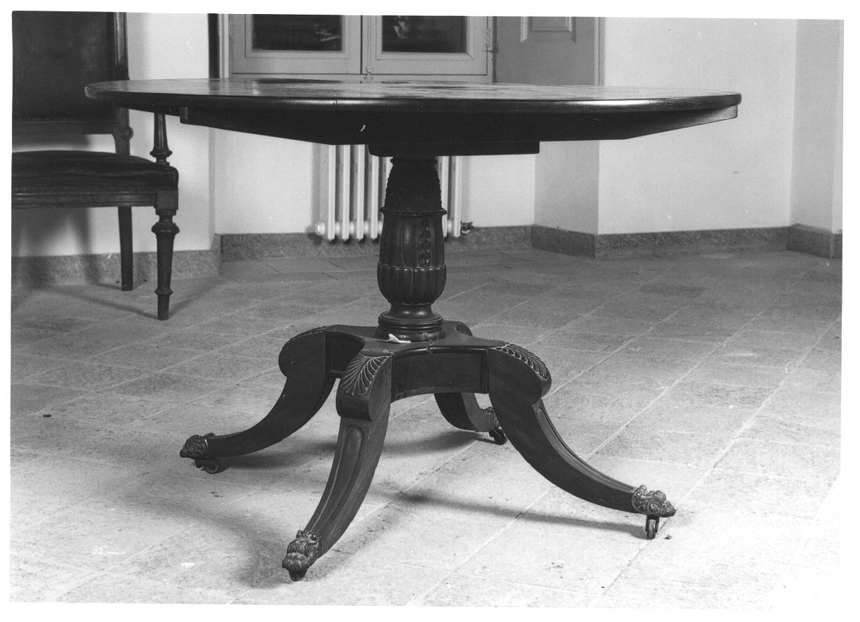 tavolo da centro, opera isolata - produzione piemontese (secondo quarto sec. XIX)