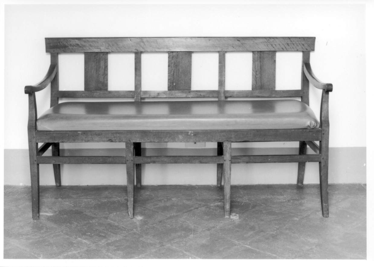 divano, opera isolata - produzione piemontese (prima metà sec. XIX)