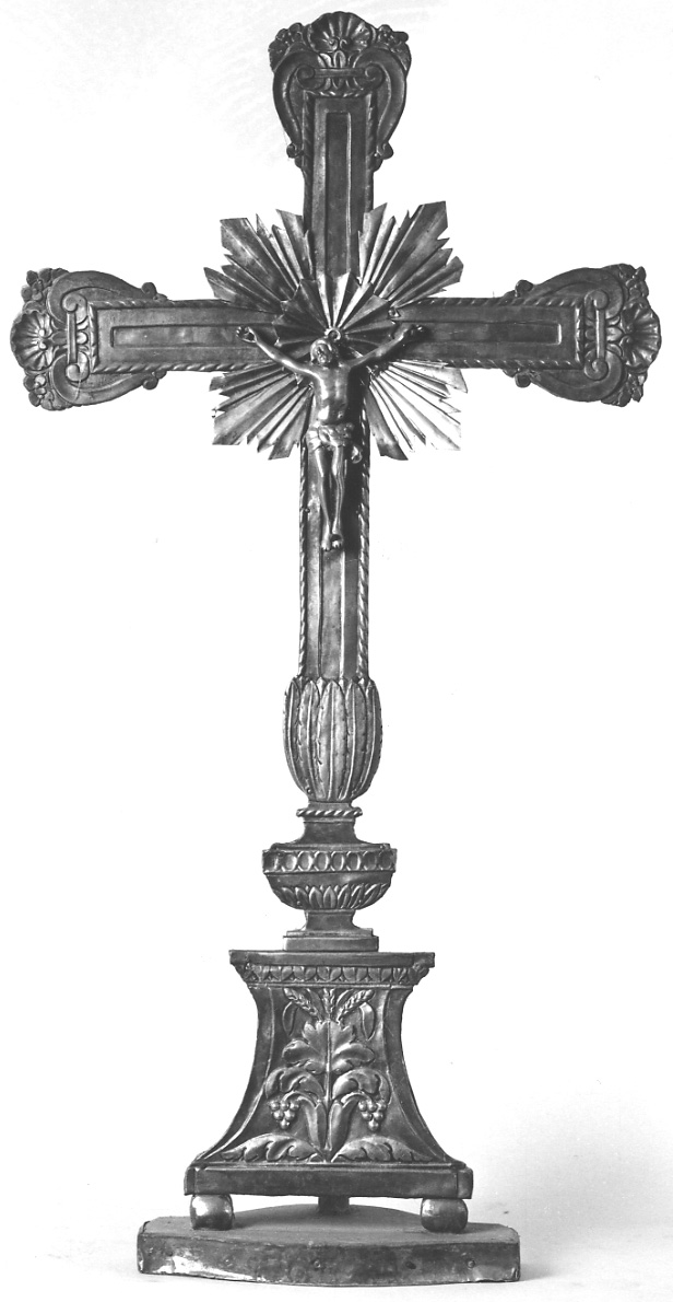 Cristo crocifisso (croce d'altare, opera isolata) - bottega lombardo-piemontese (prima metà sec. XIX)