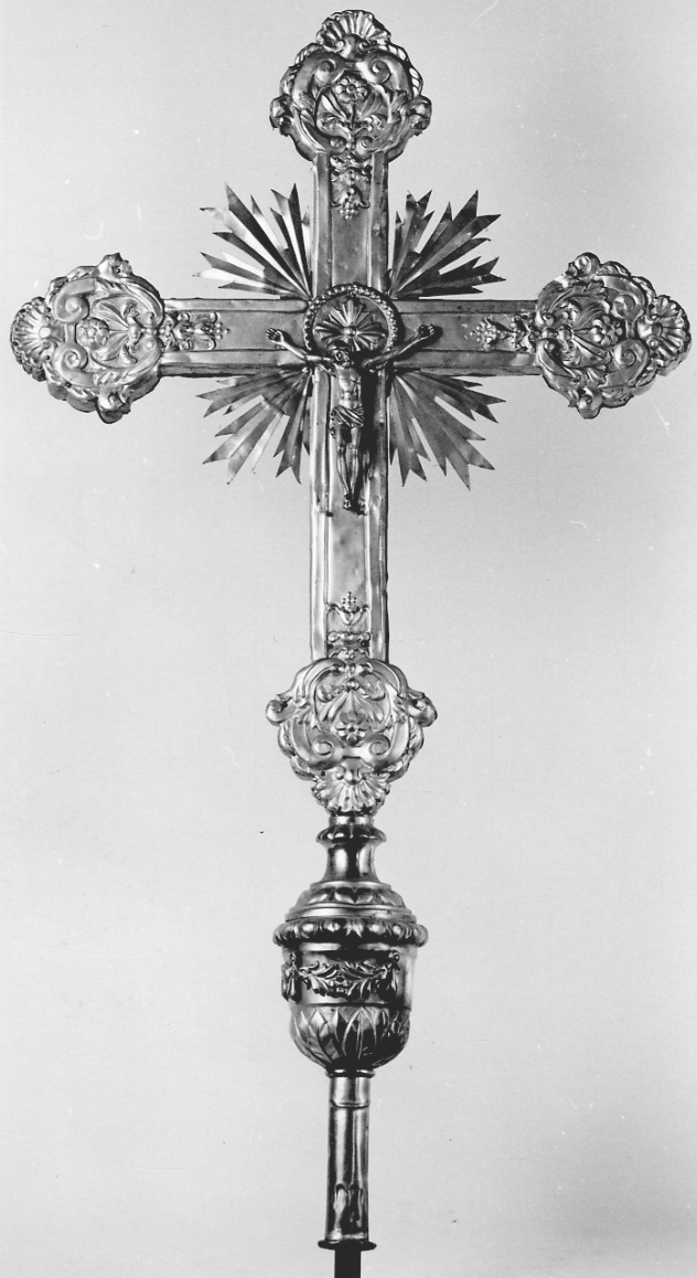 Cristo crocifisso (croce processionale, opera isolata) - bottega lombardo-piemontese (seconda metà sec. XIX)