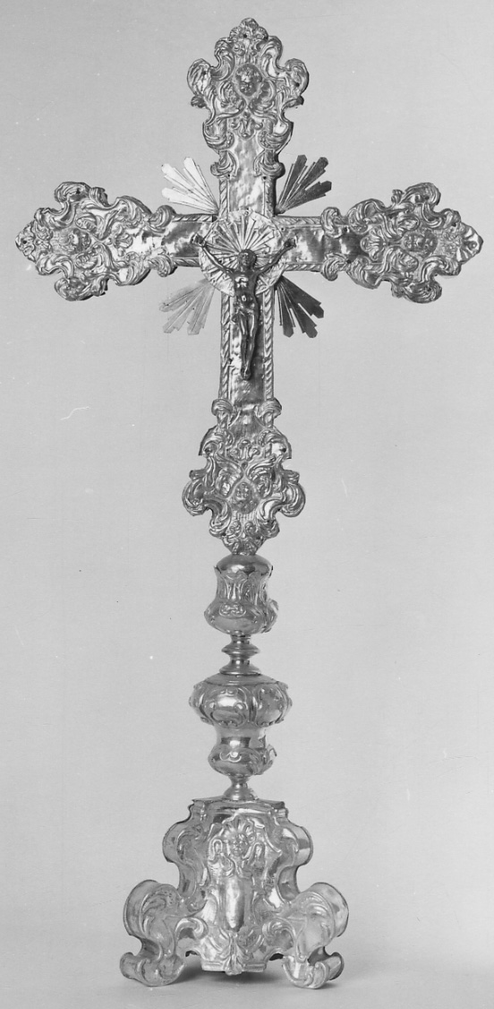 Cristo crocifisso (croce d'altare, opera isolata) - bottega lombardo-piemontese (sec. XVIII)