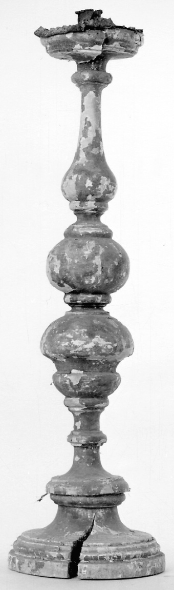 candeliere, serie - bottega della Valsesia (sec. XVII)