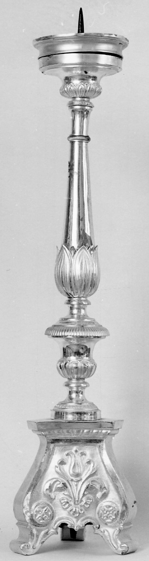 candeliere d'altare, serie - bottega lombardo-piemontese (sec. XIX)