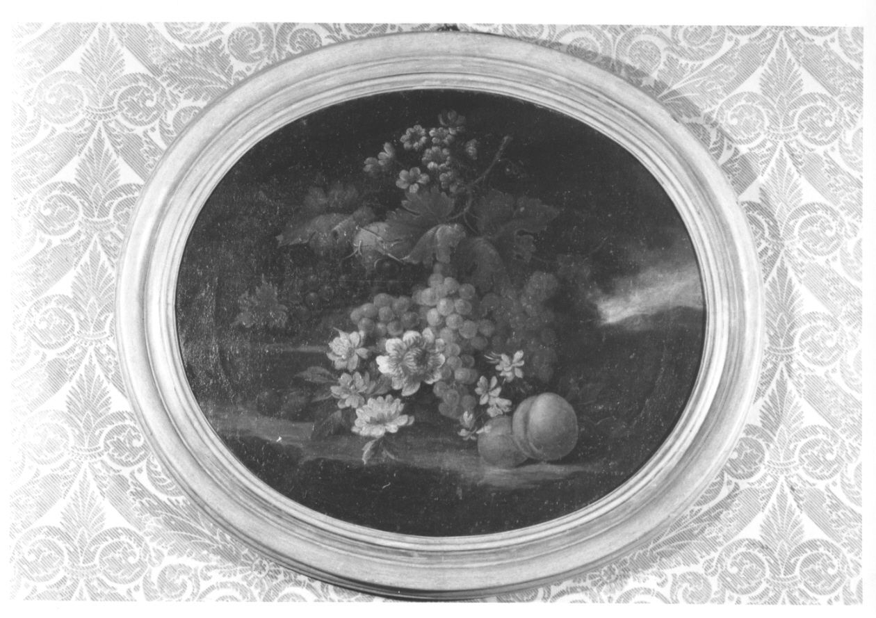 natura morta con fiori e frutta (dipinto, opera isolata) - ambito piemontese (sec. XIX)