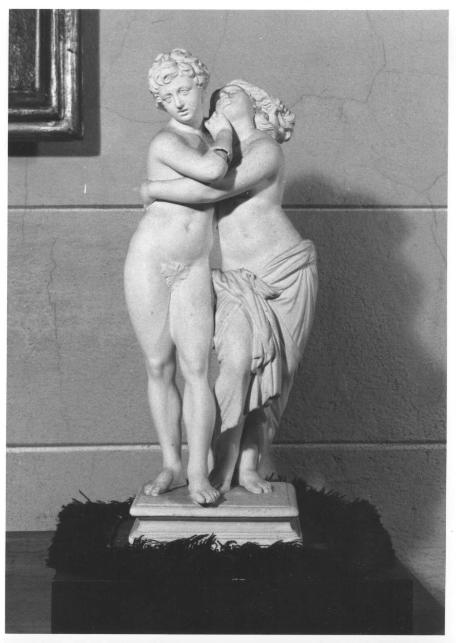 Cupido e Psiche (gruppo scultoreo, opera isolata) - bottega piemontese (prima metà sec. XIX)