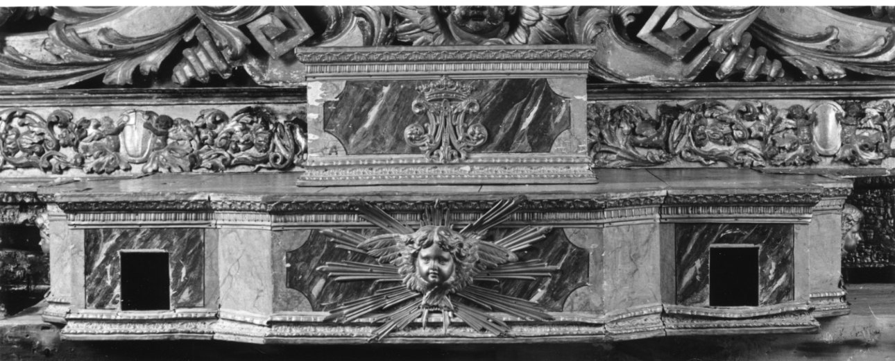 cherubino con monogramma mariano (base processionale, opera isolata) - bottega lombardo-piemontese (fine/inizio secc. XVIII/ XIX)