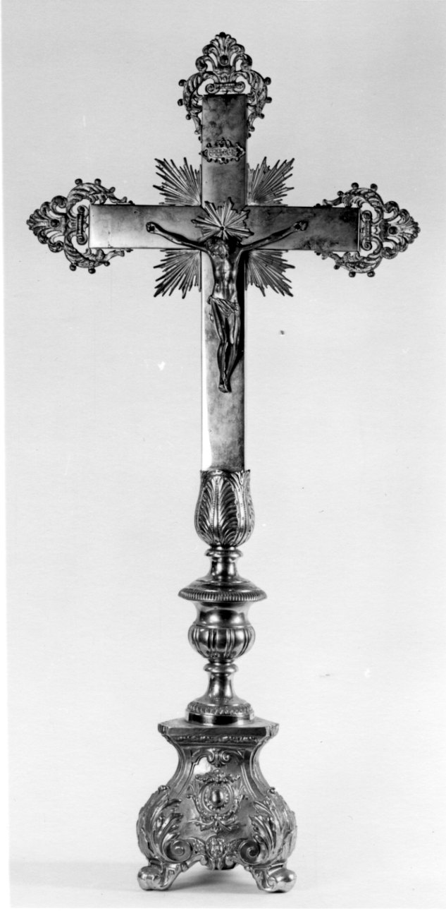 Cristo crocifisso (croce d'altare, opera isolata) - bottega lombardo-piemontese (seconda metà sec. XIX)