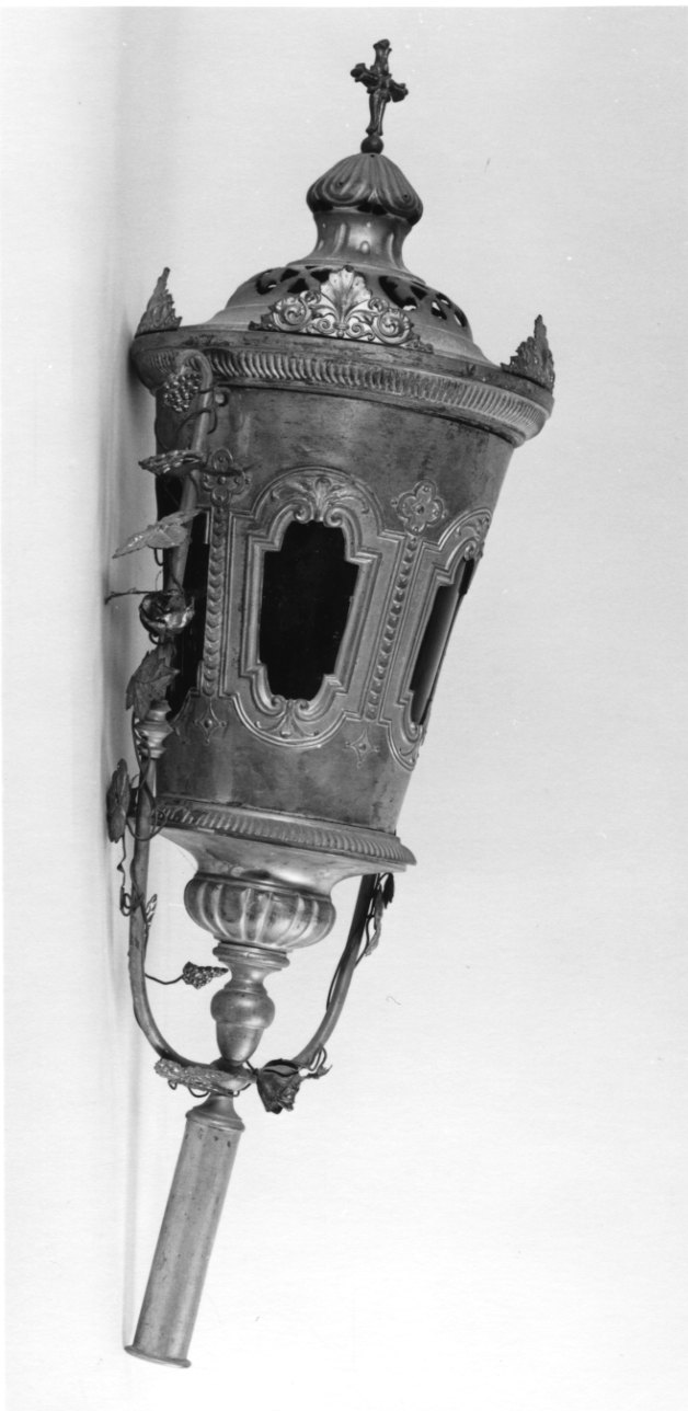 lanterna processionale, serie - bottega lombardo-piemontese (seconda metà sec. XIX)