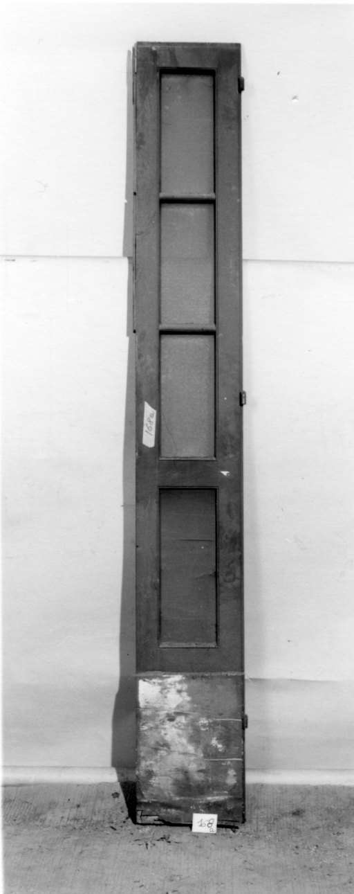 porta, frammento - produzione piemontese (prima metà sec. XX)