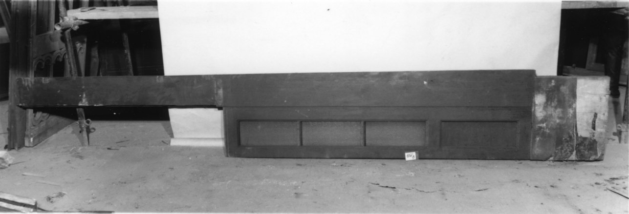 porta, frammento - produzione piemontese (prima metà sec. XX)