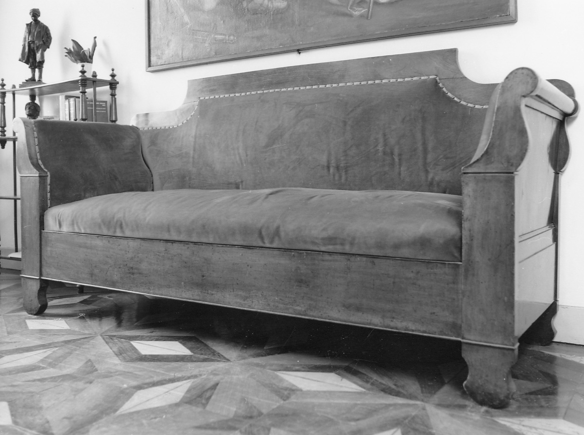 divano, opera isolata - bottega piemontese (secondo quarto sec. XIX)