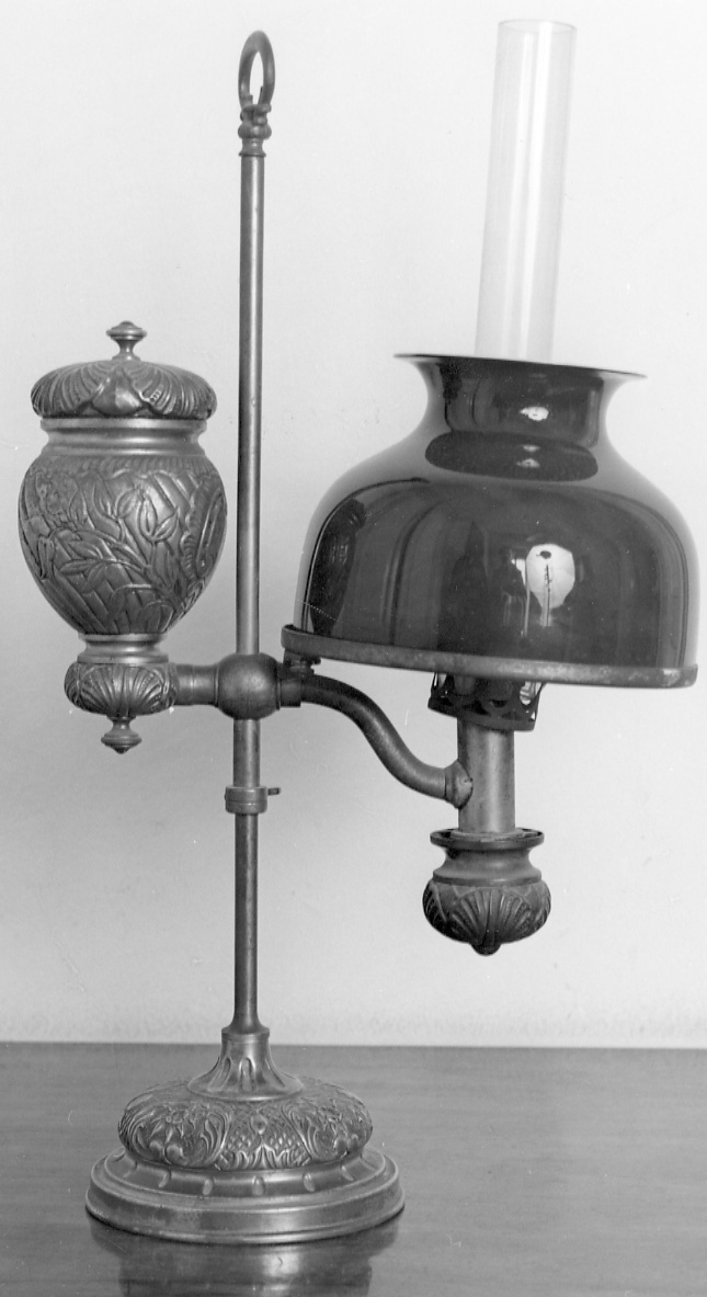 lampada ad olio, opera isolata - bottega italiana (metà sec. XIX)