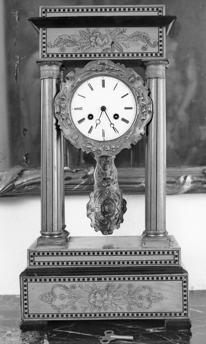 orologio - da tavolo, opera isolata - bottega piemontese (primo quarto sec. XIX)