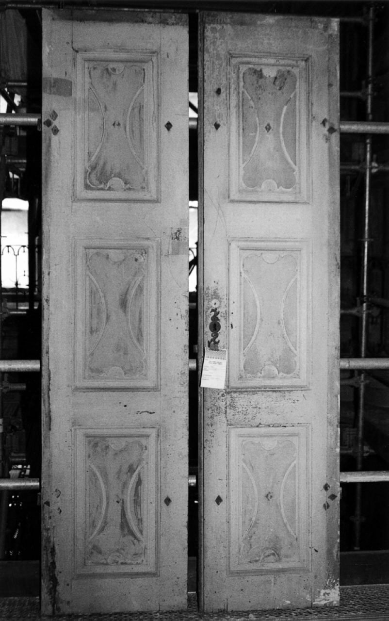 porta - ad un battente, serie - ambito piemontese (secondo quarto sec. XVIII)